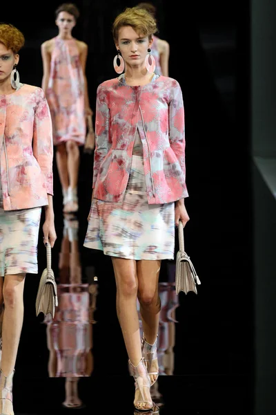Look 34